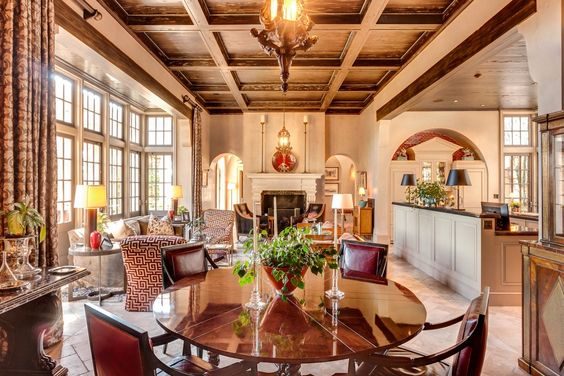 12 Inspirasi Dan Tips Desain Interior Rumah Gaya Tuscan yang Indah dan Elegan